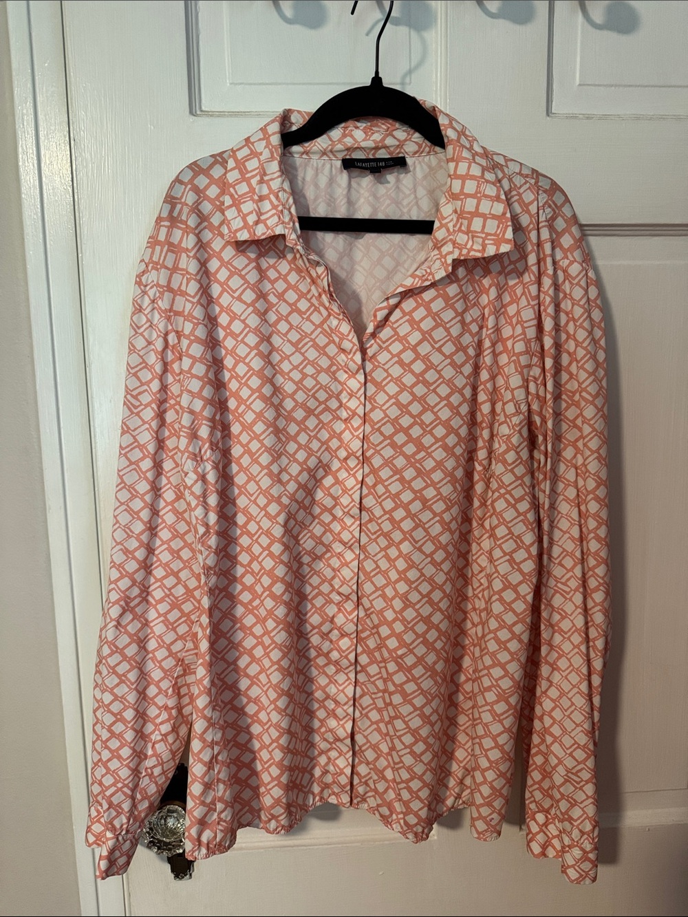 Lafayette 148 New York Peach and White Geometric Button-Down Shirt Size 14